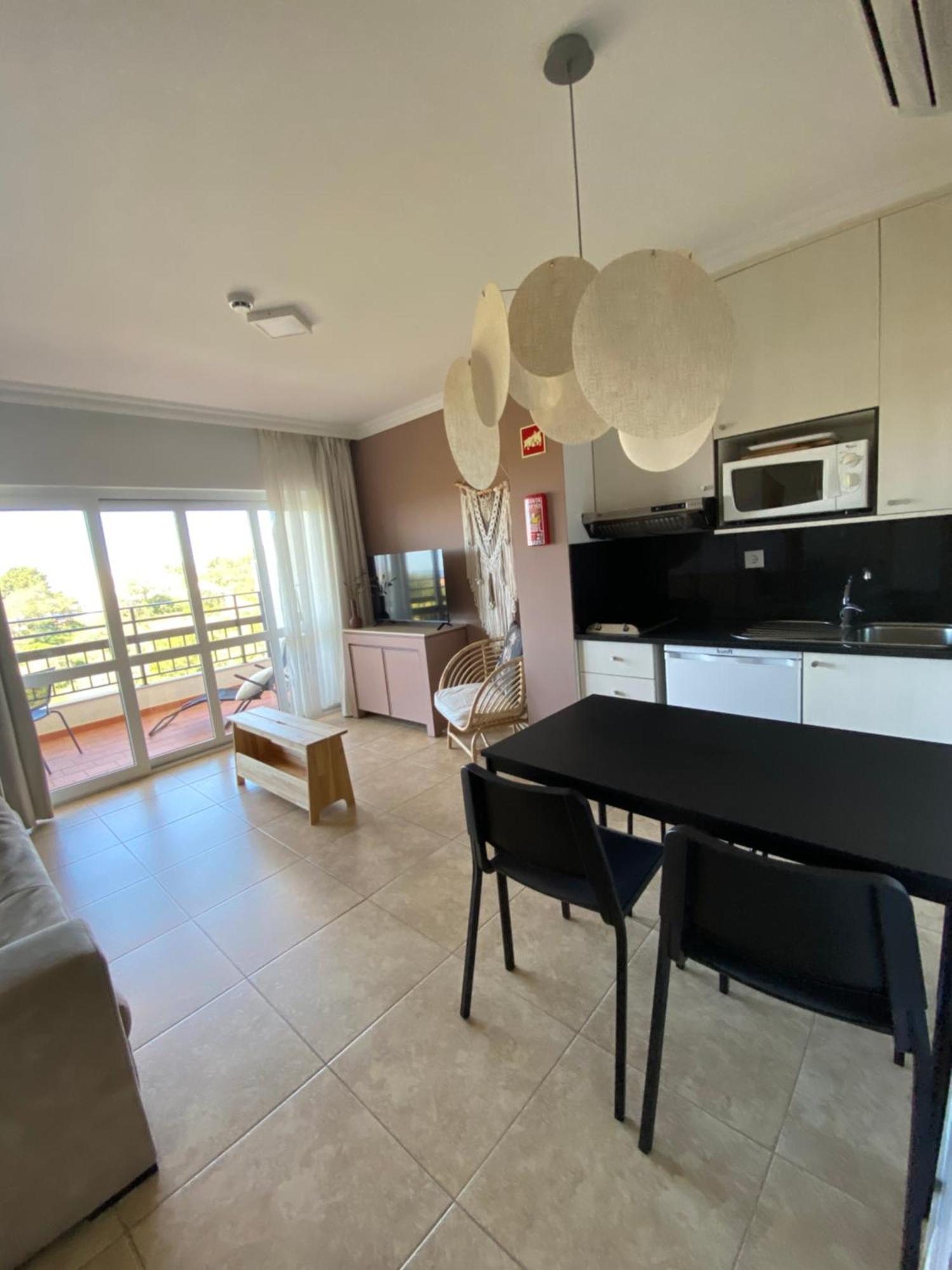 Appartement Ocean Breeze à Portimão Extérieur photo