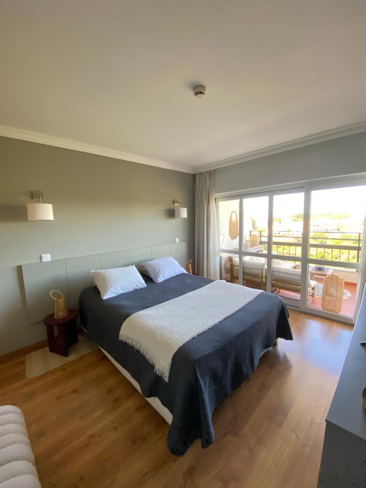 Appartement Ocean Breeze à Portimão Extérieur photo